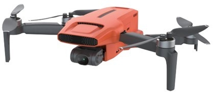 Piccolo drone integrato con 245 g peso al decollo 32 min Tempo di volo massimo e 214 mm di passo